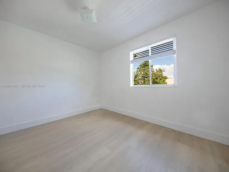 8260 NW 10th St #6 — Photo 13