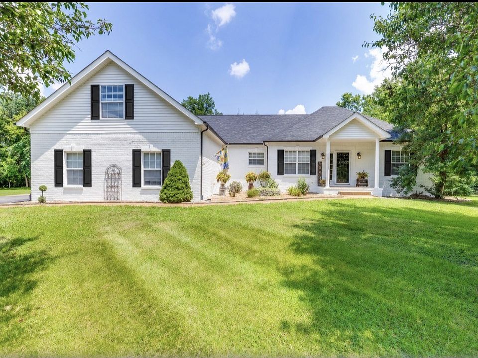 1st image of 2118 Sue Ln