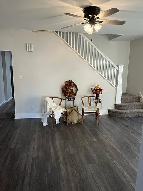 3 bed, 1.5 bath, 1800 sqft, $1,550 — Photo 2