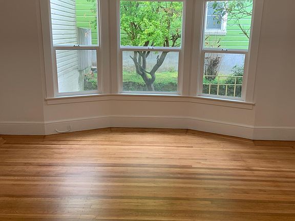 2nd image of 1109 Judah St #2