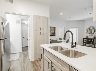 9th Street Apartments, Midlothian, TX 76065