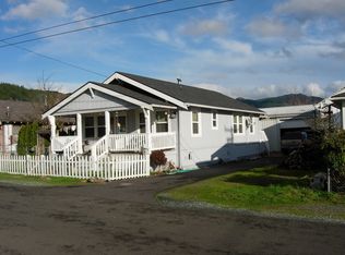 304 1st St, Garibaldi, OR 97118