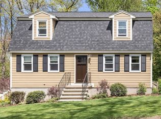 89 Weybossett St, Methuen, MA 01844