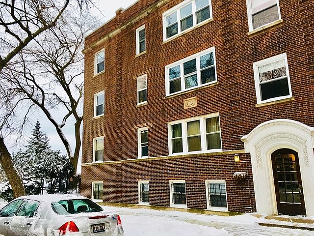 1st image of 1221 W Jarvis Ave #1