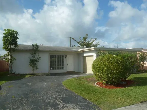 9616 NW 26th Pl, Fort Lauderdale, FL 33322