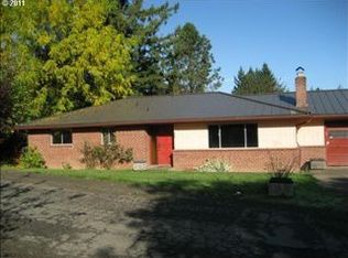 650 SW Pioneer Dr, Willamina, OR 97396