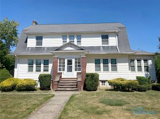 340 Maple St, Deshler, OH 43516