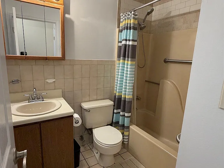 25 Athens Ct — Photo 10