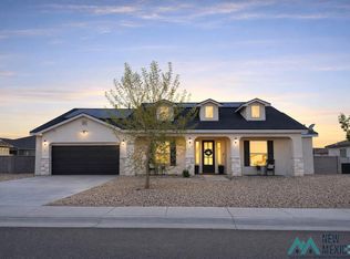 809 Cartagena Ct, Carlsbad, NM 88220