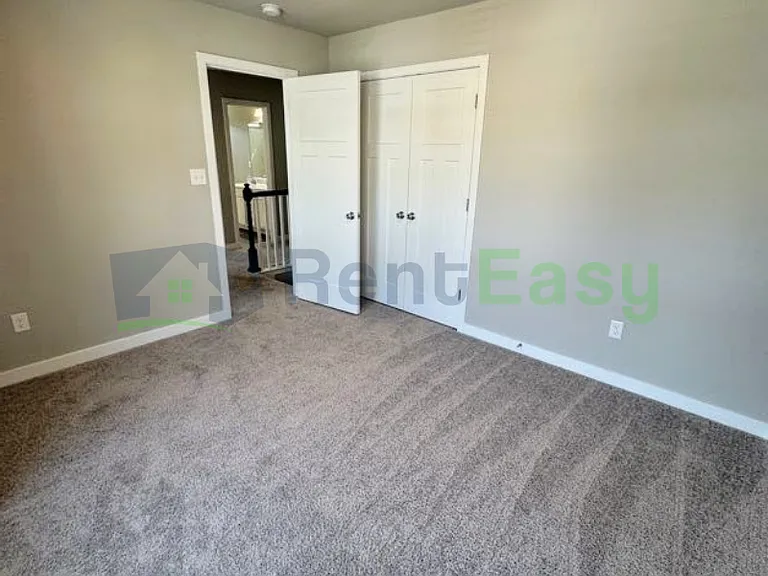 3829 Longhill Arch — Photo 24