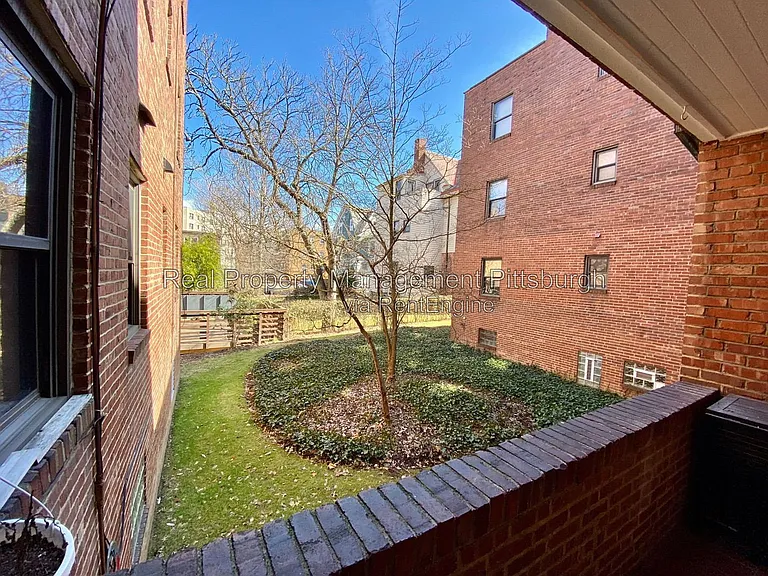765 College St #108 — Photo 11