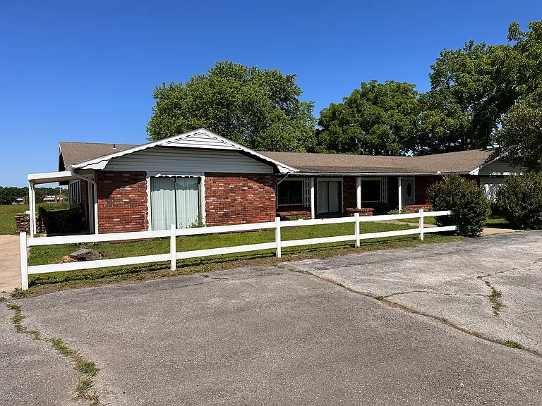 12655 Orchid Rd — Photo 2
