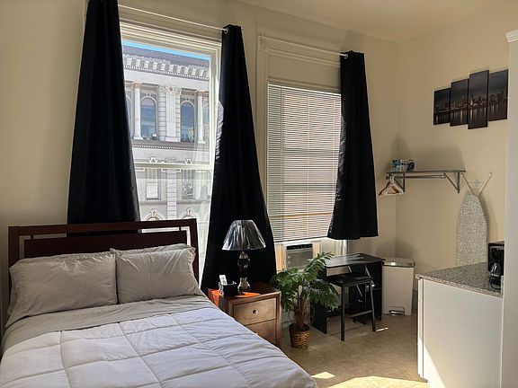 3rd image of 444 G St #44