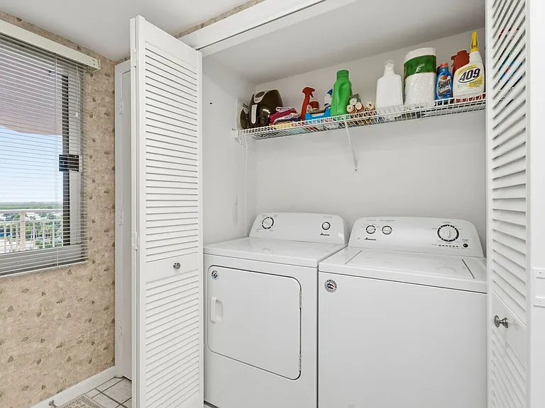 Washer/Dryer