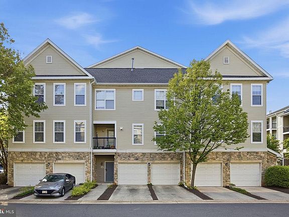 2nd image of 5106 Travis Edward Way APT C
