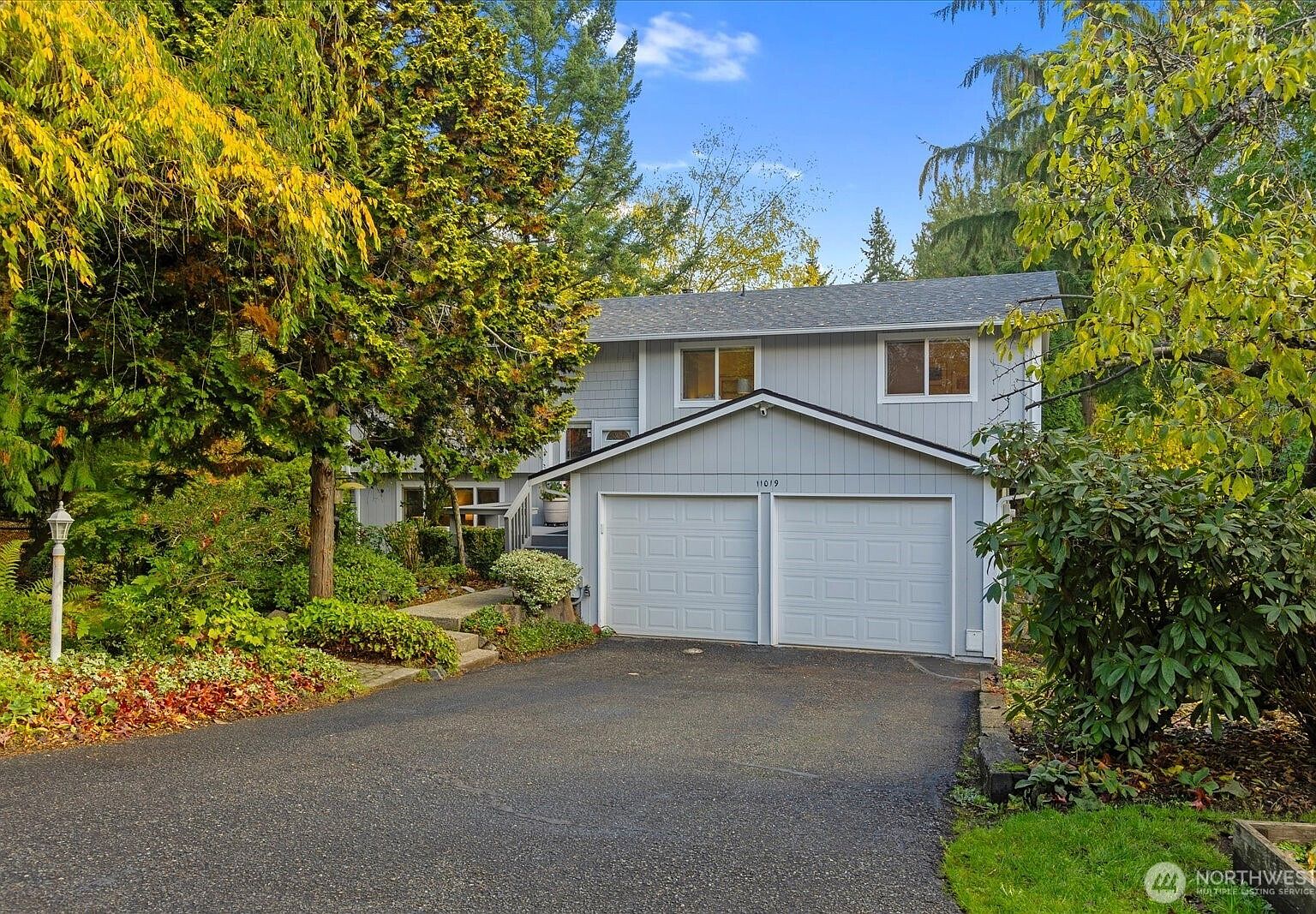 し〜です。 11019 NE 116th Street, Kirkland, WA 98034 | Zillow