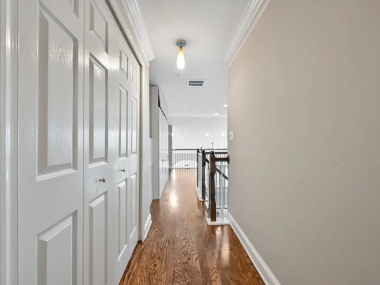 172 Price Ct #172 — Photo 14
