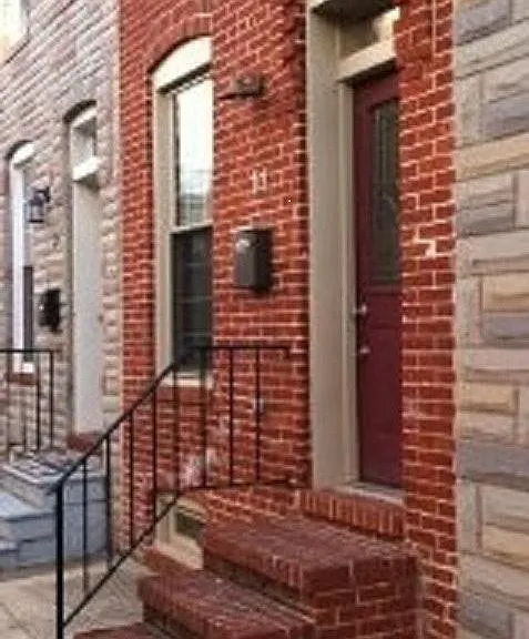 11 N Rose St — Photo 1