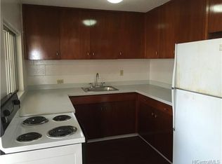 1645 Dole St APT 504, Honolulu, HI 96822