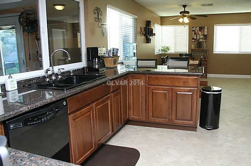 1st image of 5805 W Cheyenne Ave