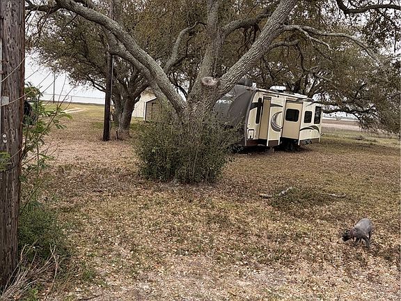 2nd image of 14 Pelican Point