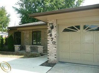 3670 Brandi Dr, Sterling Heights, MI 48310