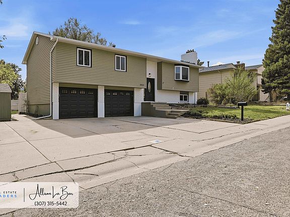 2nd image of 3921 Swanton Ave