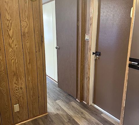 5th image of 2909 Pinecrest Dr