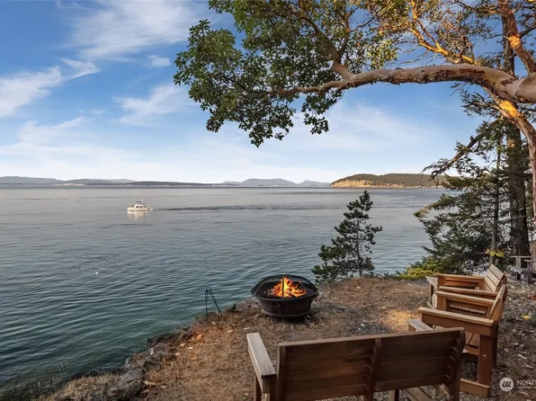 449 Madrona Drive, San Juan Island, WA 98250