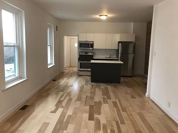 2nd image of 517 Green Ln #1