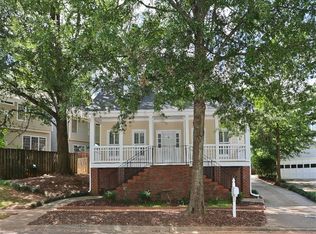 102 Ridley Ln, Decatur, GA 30030