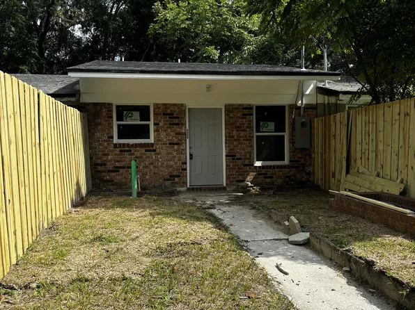 4504 Ken Knight Dr N, Jacksonville, FL 32209