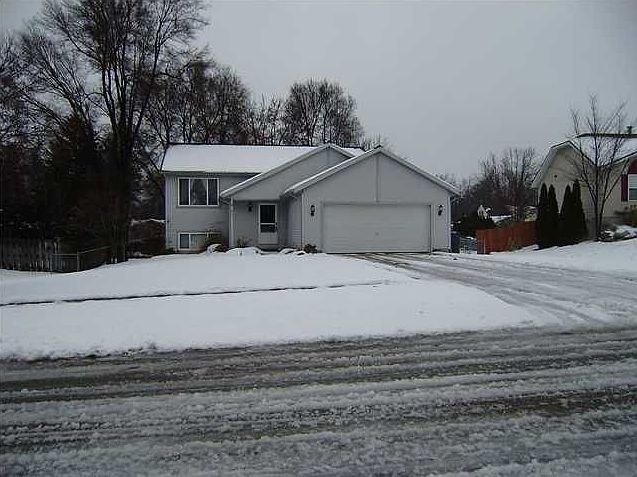1st image of 1477 Manorwood Dr SE