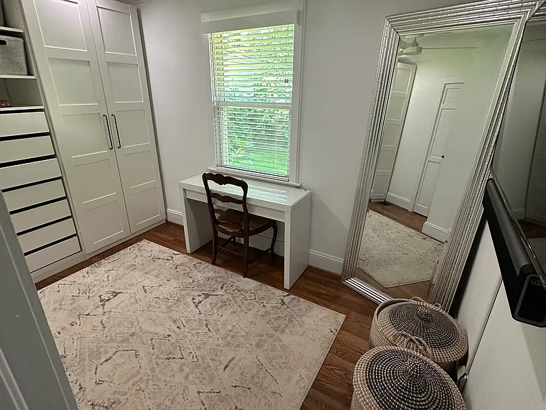 2200 Laburnum Ave — Photo 23