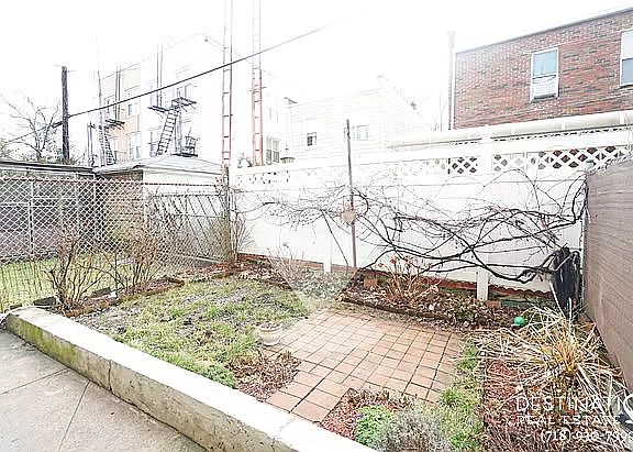 4th image of 1424 71st St