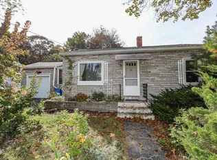 15 Kendall Ave, Manchester, NH 03103