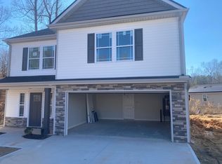 544 Timberwood Dr, Woodruff, SC 29388