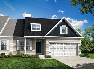 863 Shadowbrooke Dr, Dover, PA 17315