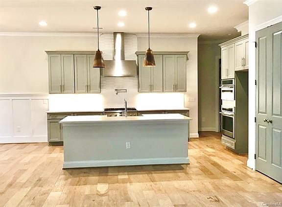 4th image of 118 Hillside Cove Ct #12