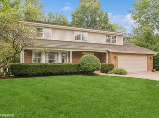 1158 Furlong Dr, Libertyville, IL