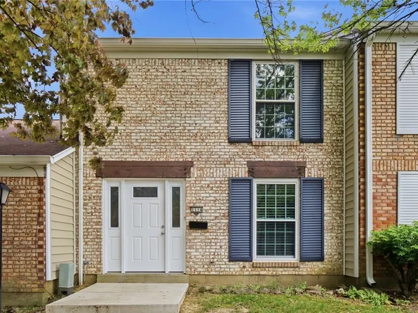 1114 Charleston Ct, Fairborn, OH 45324