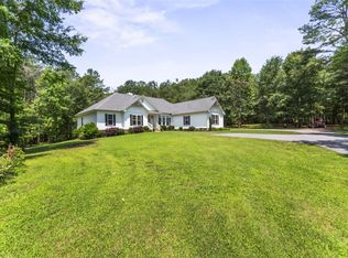 225 Meadow Brook Ln, Pickens, SC 29671