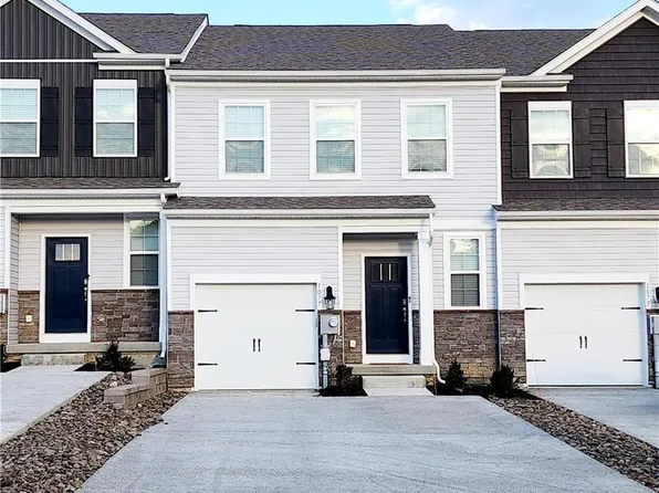 1023 Turnstone Dr, Fogelsville, PA 18051