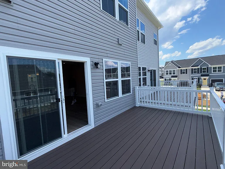 9193 Edenderry Dr — Photo 11