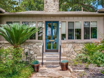 107 Charles RD, Terrell Hills, TX, 78209