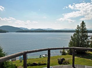 36 Chipmunk Ln, Lake Placid, NY 12946