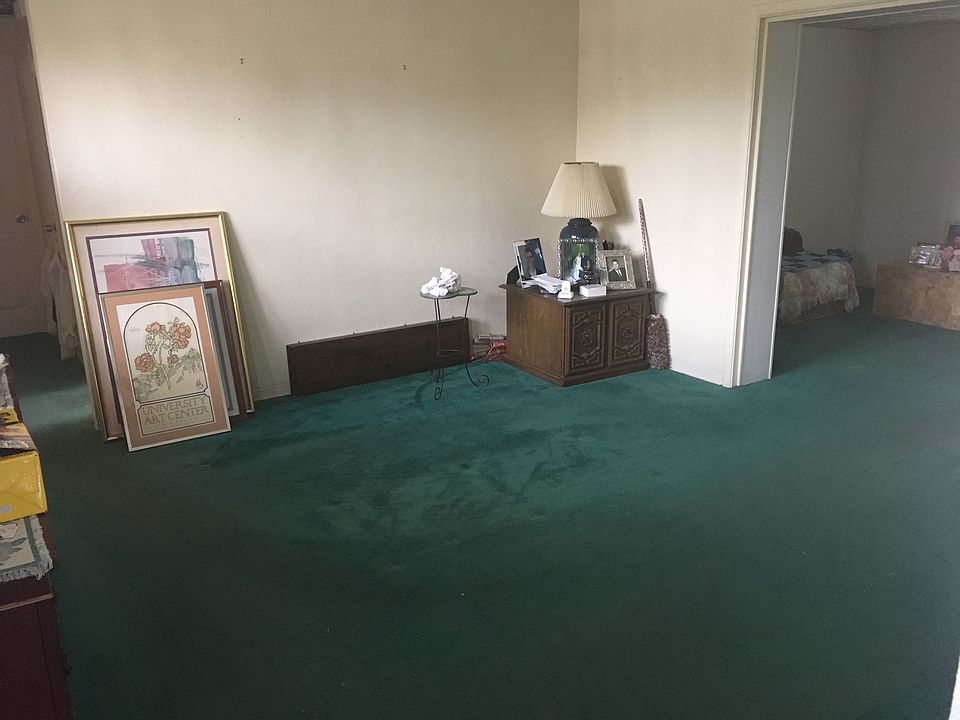 2nd image of 8240 SW 27th Ln