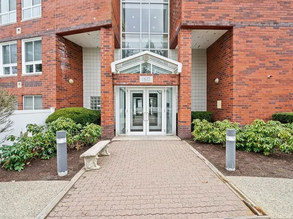 160 Burkhall St Unit 311, Weymouth, MA 02190