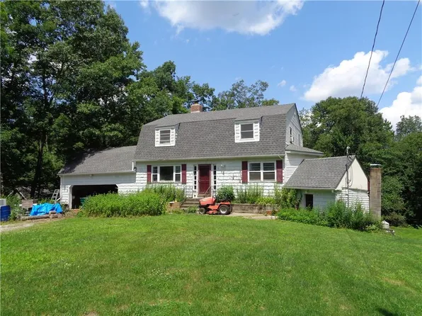 36 Fireside Court, Patterson, NY 12563