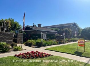 241 W Wilson St APT 9, Costa Mesa, CA 92627